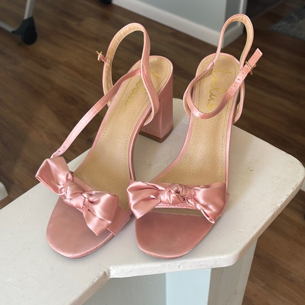 Lulus blush satin high heel